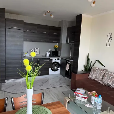Karina 1 Варна
